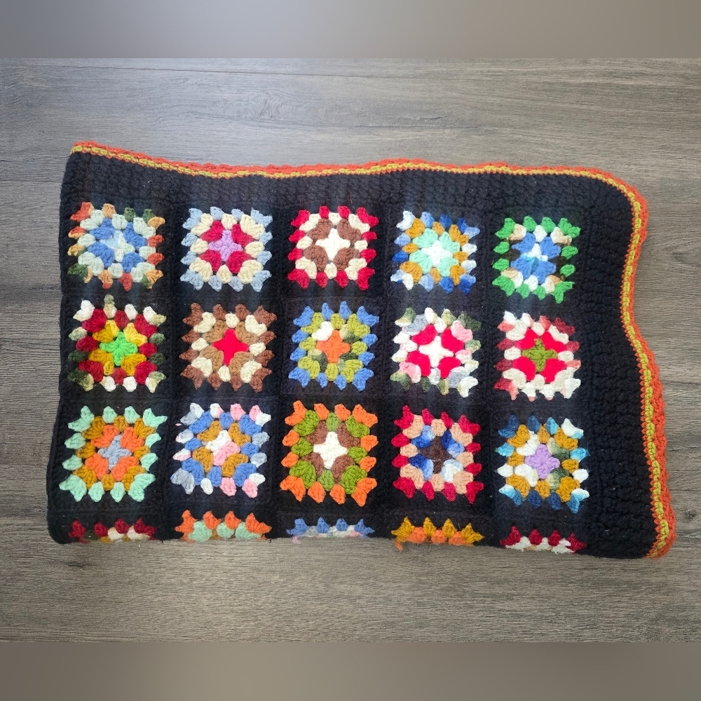 VTG Granny Square Handmade Crochet Lap Blanket Colorful